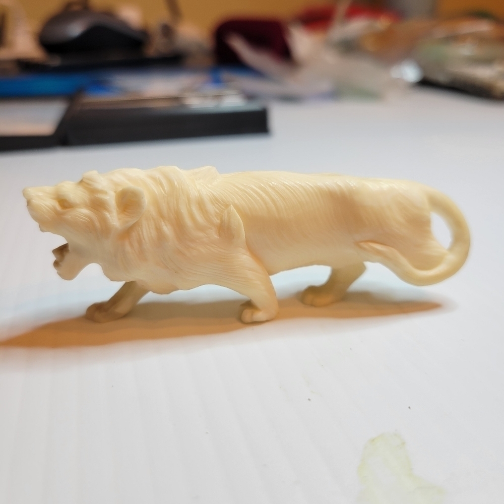 Vintage Rare carved lion body figurine statue collectors piece